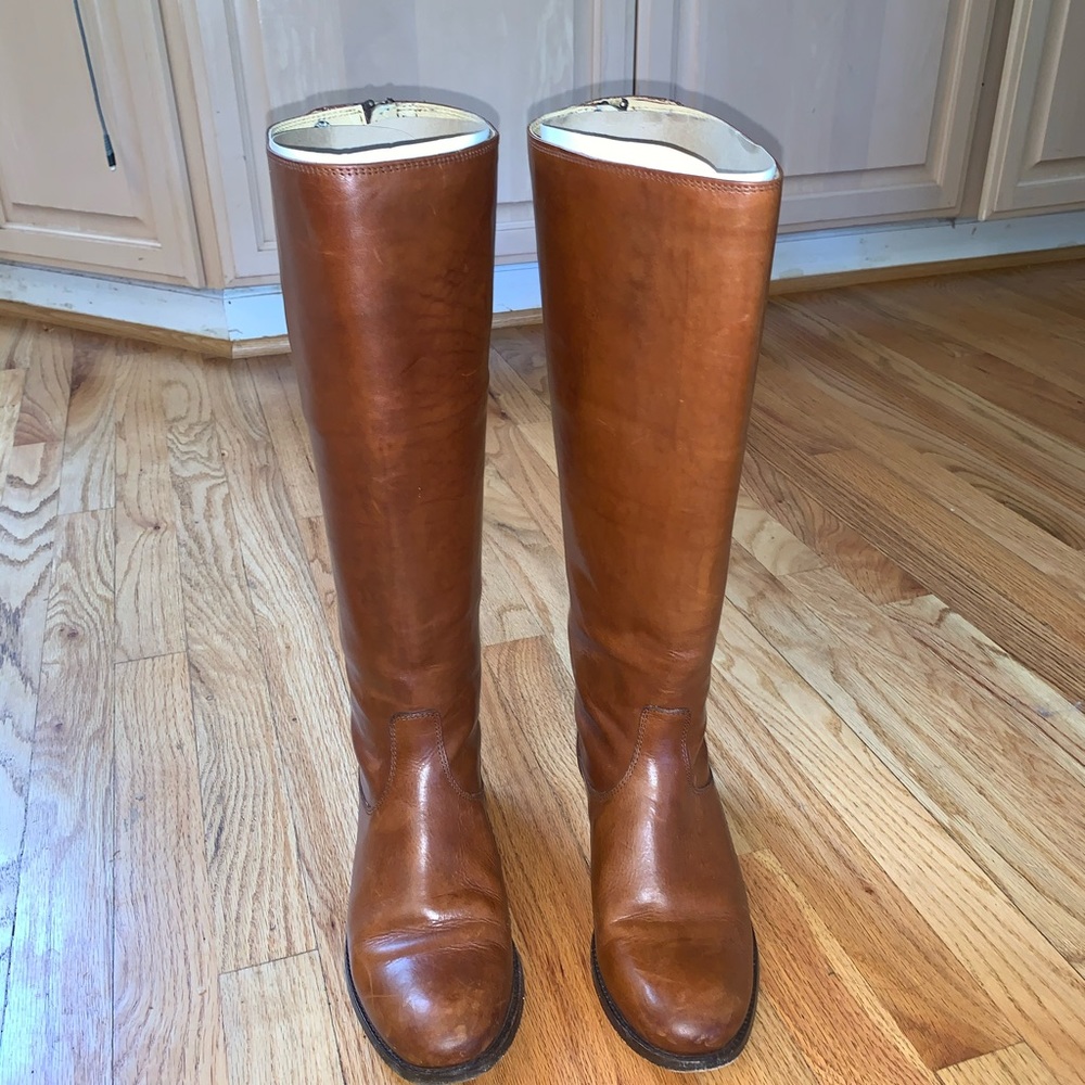 Frye Melissa Button Back Boots - Picture 2 of 10